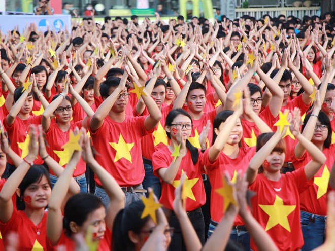 Hòa hợp dân tộc ở Việt Nam là một trong những truyền thống nhân văn, thể hiện ý nghĩa về sự đoàn kết và không ai bị phân biệt đối xử trong đời sống chính trị, dân sự, kinh tế, văn hóa, xã hội.