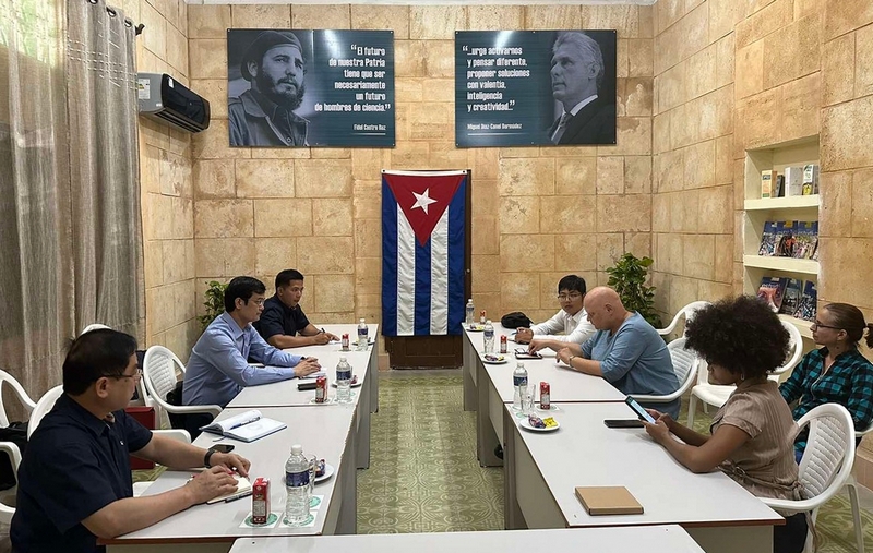 Thăm Tập đoàn Sinh Dược Cuba - niềm tự hào của nền khoa học Cuba