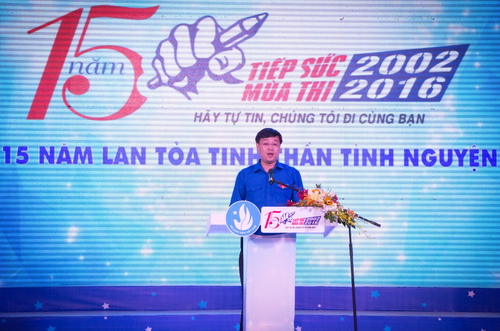 Đồng chí Lê Quốc Phong - Ủy viên dự khuyết BCH TƯ Đảng, Bí thư thứ nhất BCH TƯ Đoàn, Chủ tịch Hội Sinh viên Việt Nam phát biểu tại Lễ tổng kết