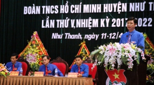 Đồng chí Lê Văn Trung – TUV, UV BCH TW Đoàn, Bí thư Tỉnh đoàn phát biểu chỉ đạo tại Đại hội