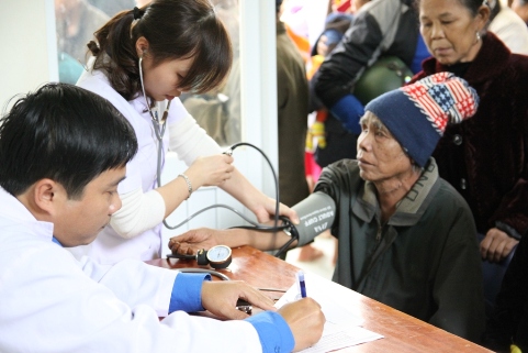 Khám chữa bệnh cho người dân huyện Đakrông