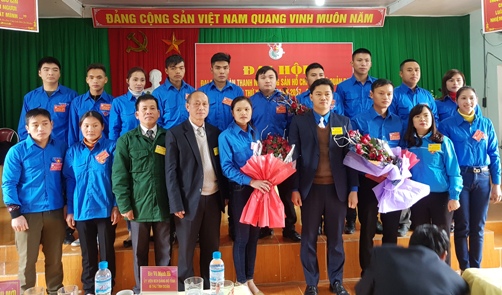 Ban Chấp hành Đoàn xã Quản Bạ khóa XIX, nhiệm kỳ 2017. 2022 ra mắt Đại hội