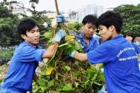 Các thanh niên tình nguyện tham gia vệ sinh môi trường. ảnh mih họa - nguồn  internet