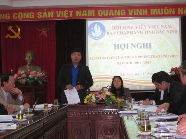 Đồng chí Lê Quốc Phong, Bí thư T.Ư Đoàn, Chủ tịch Hội Sinh viên Việt Nam - chủ trì Hội nghị.
