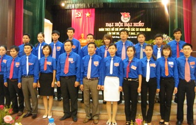 Ban Chấp hành Đoàn Thanh niên khối các cơ quan tỉnh ra mắt Đại hội.