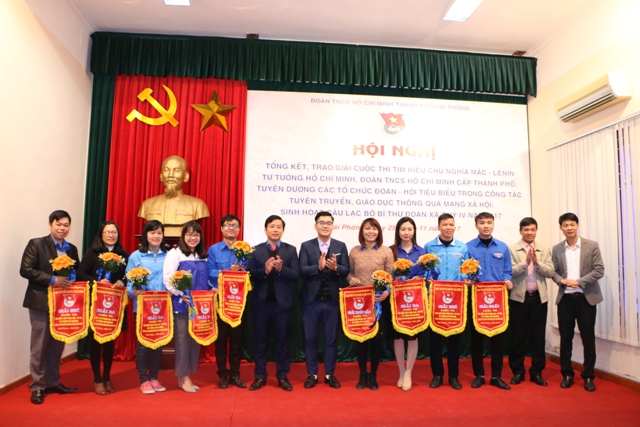  Trao giải Cuộc thi tìm hiểu Chủ nghĩa Mác -Lênin, tư tưởng Hồ Chí Minh, Đoàn TNCS Hồ Chí Minh cấp thành phố năm 2017.