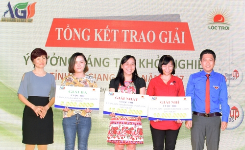3. Trao giải Cuộc thi Ý tưởng sáng tạo khởi nghiệp tỉnh An Giang lần thứ I năm 2017