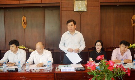 Đồng chí Nguyễn Long Hải - Bí thư Trung ương Đoàn, Phó Chủ nhiệm Ủy ban quốc gia về thanh niên Việt Nam phát biểu tại buổi làm việc (Ảnh: Báo Tiền Phong)