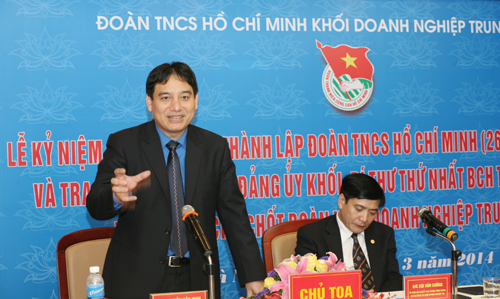Đồng chí Nguyễn Đắc Vinh phát biểu kết luận tại hội nghị