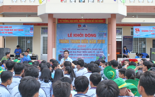 Lễ ra quân Tháng Thanh niên tại xã Lương Hòa, huyện Bến Lức, tỉnh Long An