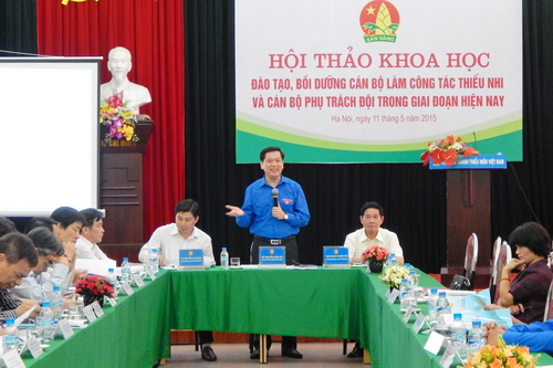 Đồng chí Nguyễn Long Hải - Bí thư Trung ương Đoàn, Chủ tịch Hội đồng Đội Trung ương phát biểu tại Hội thảo