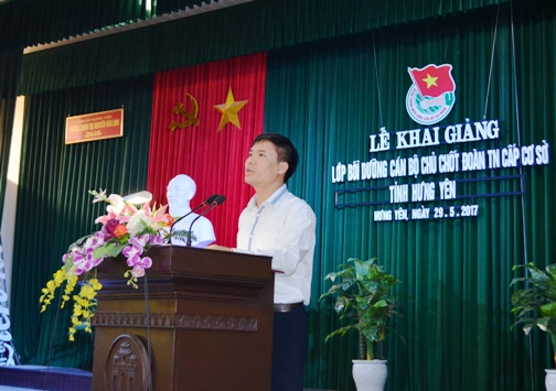   Đồng chí Đỗ Minh Trí – Giám đốc trường Chính trị Nguyễn Văn Linh tỉnh Hưng Yên phát biểu khai mạc 