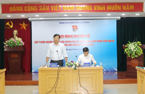 Đồng chí Lê Quốc Phong -  - Ủy viên dự khuyết BCH Trung ương Đảng, Bí thư thứ nhất Trung ương Đoàn, Chủ tịch Hội SVVN phát biểu tại Hội nghị