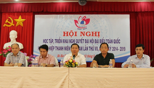 Chủ tịch Hội LHTN Việt Nam, Hội Doanh nhân trẻ Việt Nam, Hội Thầy thuốc trẻ Việt Nam đối thoại với các cán bộ Hội chủ chốt khu vực phía Nam