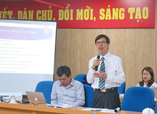 luật sư Nguyễn Duy Lãm – nguyên Vụ trưởng Vụ Phổ biến giáo dục pháp luật, Bộ Tư pháp phát biểu tại hội thảo