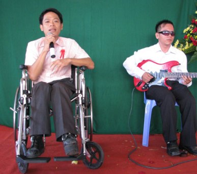 Hai chàng trai “vàng” của Hội Người khuyết tật