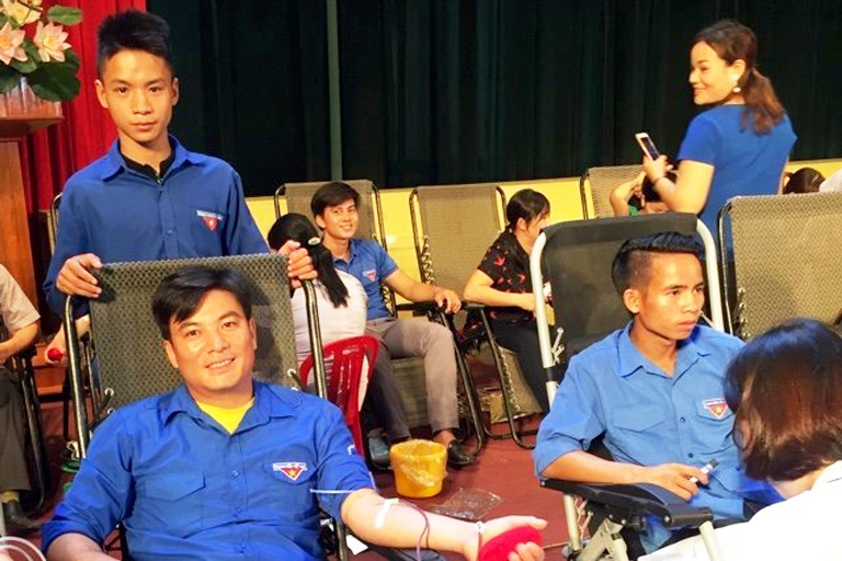 Bí thư đoàn xã Lê Văn Du hơn 18 lần hiến máu tình nguyện