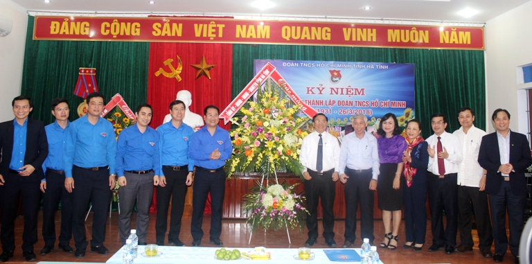 Lãnh đạo tỉnh chúc mừng Tỉnh đoàn nhân ngày thành lập Đoàn TNCS Hồ Chí Minh