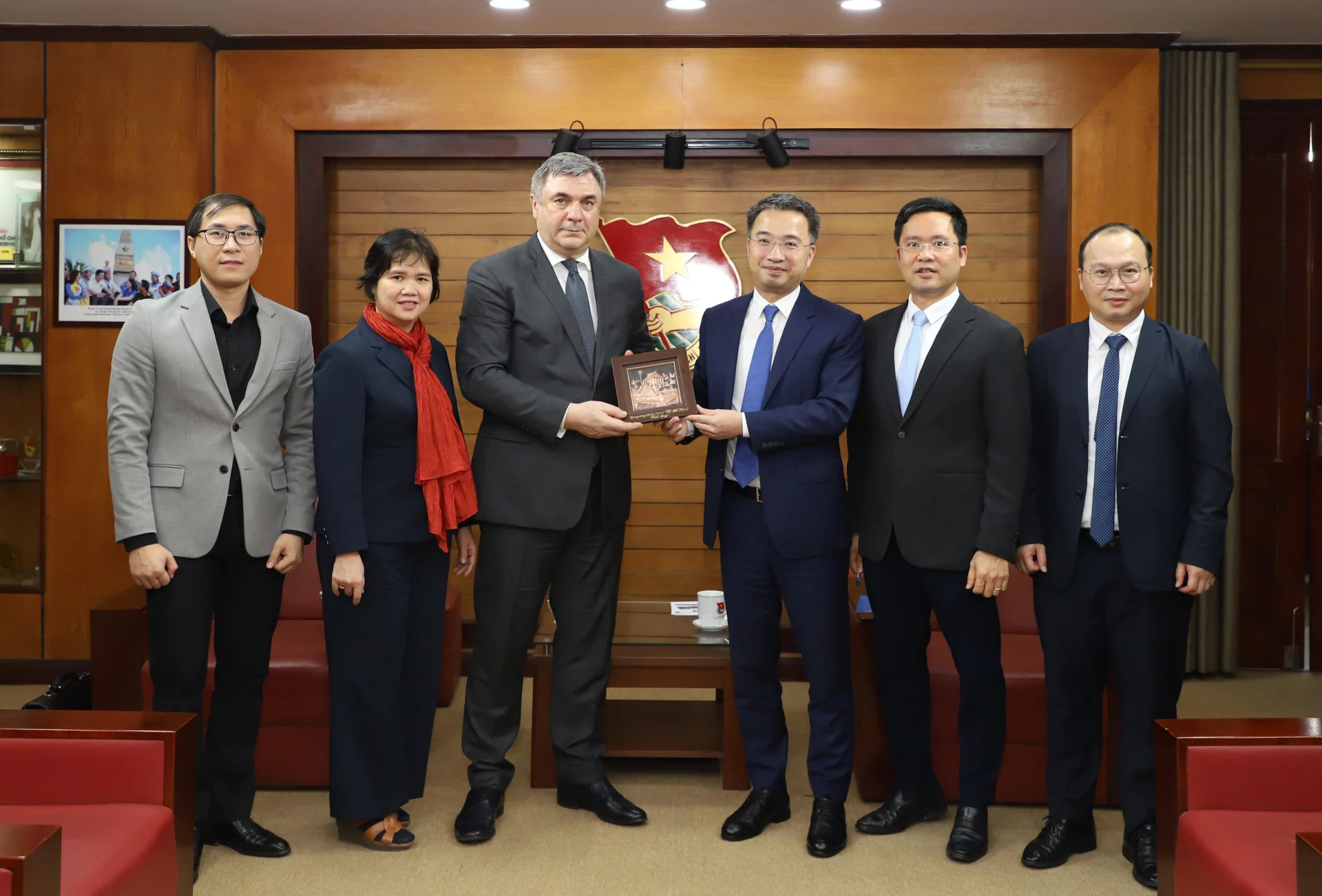 Hình ảnh bài viết