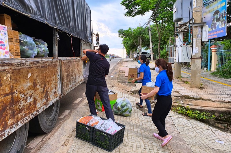 Mua Bán nhà đất gần minh can xe tải cũ Tân Túc Bình Chánh Hồ Chí Minh