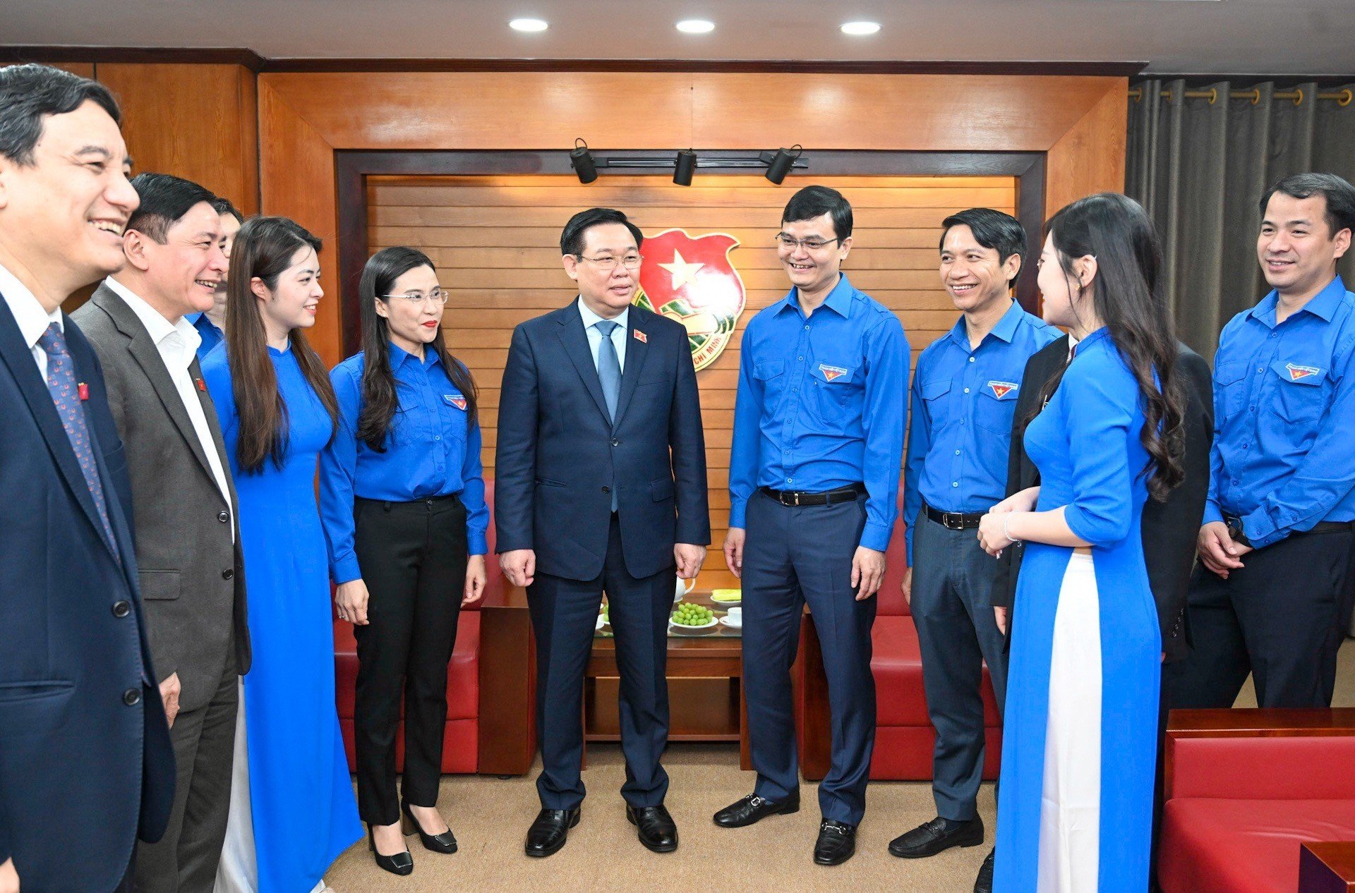 Chủ tịch Quốc hội Vương Đình Huệ thăm và làm việc với Ban Bí thư Trung ương Đoàn Thanh niên Cộng sản Hồ Chí Minh.