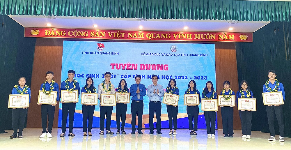 Liên đội THCS Phú An thực hiện phong trào Liên đội 3 tốt Chi đội 3 tốt  năm học 20212022