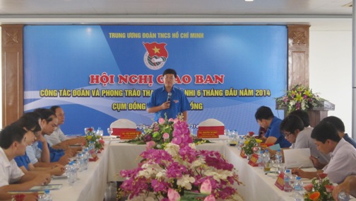 Đồng chí Lê Quốc Phong – Bí thư BCH Trung ươn  g Đoàn, Chủ tịch Trung ương Hội Sinh viên Việt Nam phát biểu kết luận hội nghị