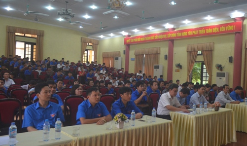 Toàn cảnh lớp bồi dưỡng cán bộ Đoàn thanh niên cơ sở năm 2015 tỉnh Hưng Yên
