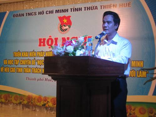 đồng chí Nguyễn Chí Quang - Bí thư Tỉnh Đoàn phát biểu khai mạc Hội nghị