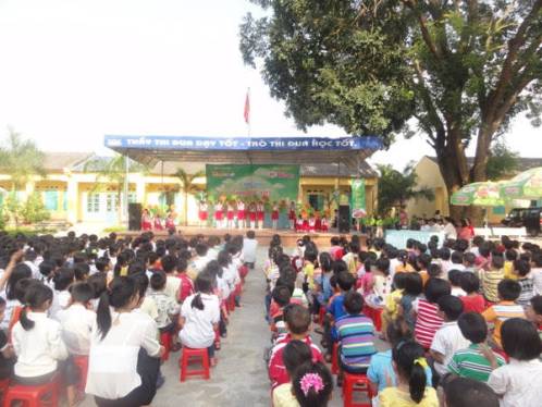 Hoạt động ngoại khóa của trường Tiểu học mang tên đồng chí Lý Tự Trọng tại Thị xã Sông Công, Thái Nguyên