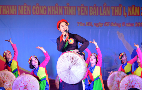 Ngày 05/5/2018, tại Hội trường Trung tâm Hoạt động thanh thiếu nhi tỉnh, Tỉnh đoàn Yên Bái tổ chức Hội thi tiếng hát thanh niên công nhân tỉnh Yên Bái lần thứ I năm 2018
