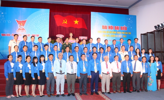  BCH Đoàn TNCS Hồ Chí Minh thành phố Cần Thơ khóa X ra mắt 