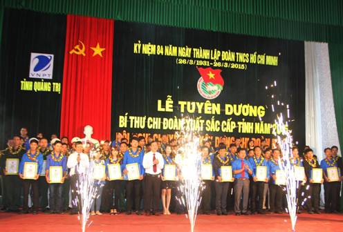 Lễ tuyên dương Bí thư chi đoàn xuất sắc cấp tỉnh năm 2015