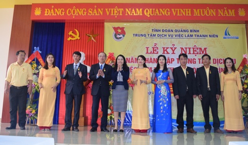 Đồng chí Nguyễn Anh Tuấn, Bí thư BCH Trung ương Đoàn phát biểu tại Lễ kỷ niệm