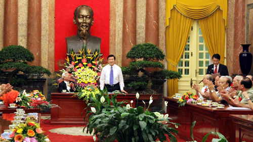 Chủ tịch nước Trương Tấn Sang đã tiếp thân mật đoàn đại biểu cựu thanh niên xung phong toàn quốc