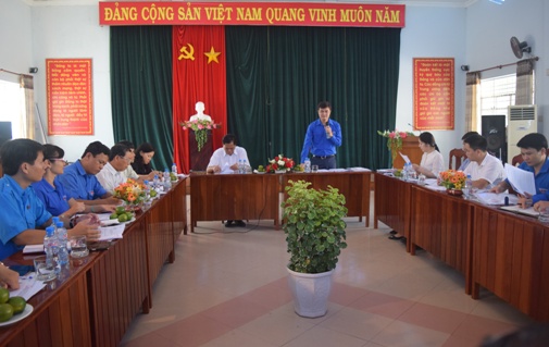 Đ/c Bùi Quang Huy - Bí thư Ban Chấp hành Trung ương Đoàn phát biểu chỉ đạo tại buổi làm việc với Ban thường vụ Tỉnh Đoàn Phú Yên