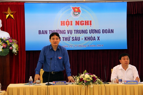 Đồng chí Nguyễn Đắc Vinh phát biểu tại Hội nghị 