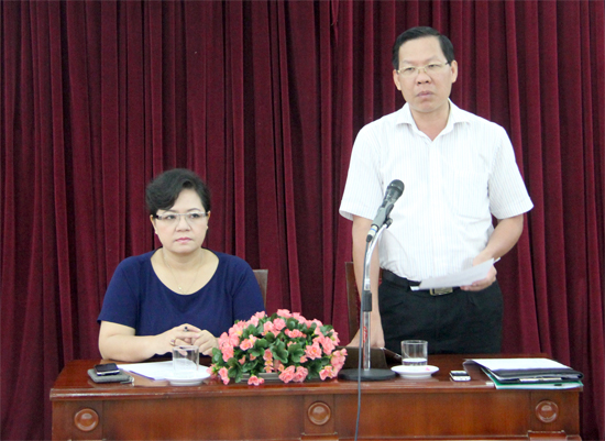 Đồng chí Phan Văn Mãi, Bí thư Thường trực Trung ương Đoàn, Chủ tịch Trung ương Hội LHTN Viêt Nam phát biểu kết luận Hội nghị.