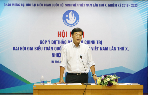Đồng chí Lê Quốc Phong – Uỷ viên dự khuyết BCH Trung ương Đảng, Bí thư thứ nhất Trung ương Đoàn, Chủ tịch Hội Sinh viên Việt Nam phát biểu tại hội nghị