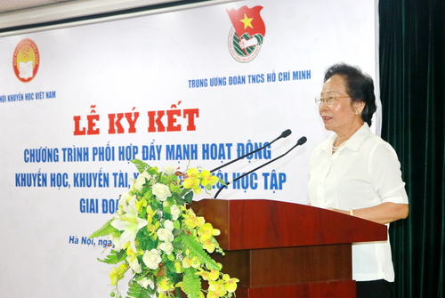 Đồng chí Nguyễn Thị Doan đánh giá cao các hoạt động khuyến học, khuyến tài do Đoàn Thanh niên thực hiện trong thời gian qua
