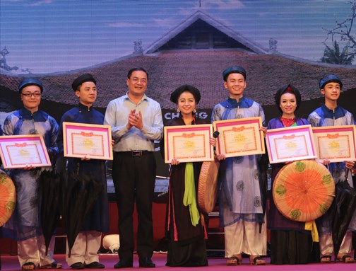 Top 10 thí sinh nhận bằng khen của Thành đoàn Hà Nội