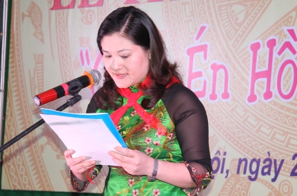 Đồng chí Bí thư Trung ương Đoàn, Nguyễn Thị Hà phát biểu tại buổi Lễ