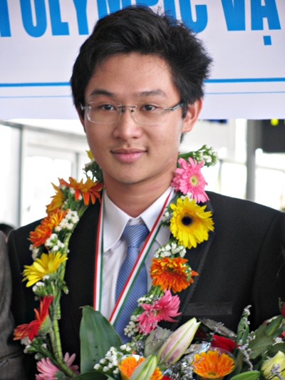 Trần Tấn Hoàng Bảo - HS Trường THPT chuyên Lê Quý Đôn, Đà Nẵng vừa đoạt Huy chương Bạc Olympic Vật lý 13 ở Ấn Độ