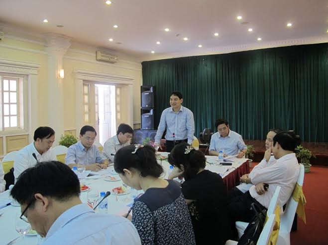 Đ/c Nguyễn Đắc Vinh, Ủy viên dự khuyết BCH Trung ương Đảng - Bí thư thứ nhất Trung ương Đoàn TNCS Hồ Chí Minh phát biểu chỉ đạo tại buổi làm việc.