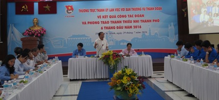 Phó Bí thư Thường trực Thành ủy Tất Thành Cang phát biểu tại buổi làm việc (ảnh:VL)