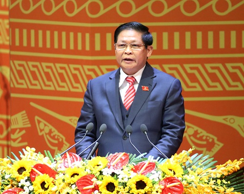 Đồng chí Phạm Xuân Đương, Ủy viên Trung ương Đảng, Phó Trưởng ban Thường trực Ban Kinh tế Trung ương trình bày tham luận tại Đại hội XII. Ảnh: TTXVN