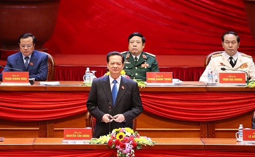 Đồng chí Nguyễn Tấn Dũng, Ủy viên Bộ Chính trị, Thủ tướng Chính phủ điều hành phiên họp.  Ảnh: TTXVN