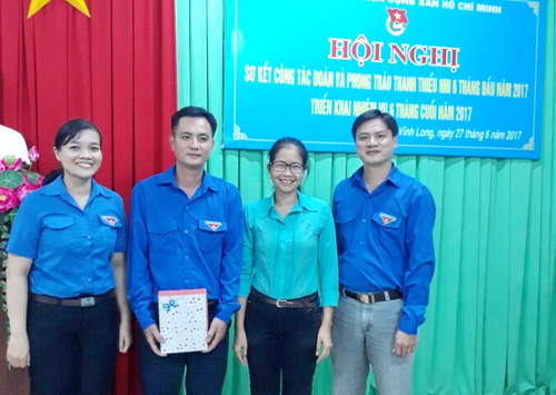 Chúc mừng đồng chí Nguyễn Minh Thiện - Ủy viên Ban Thường vụ, Trưởng Ban Thanh niên Nông thôn - Công nhân - Đô thị được bầu giữ chức vụ Phó Bí thư Tỉnh Đoàn